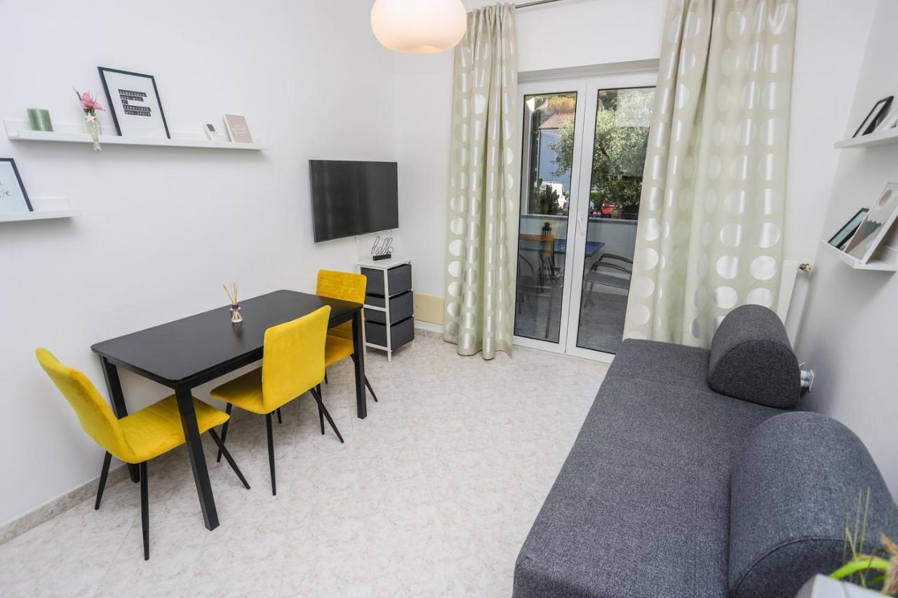 Apartments Silvano Пореч Екстер'єр фото